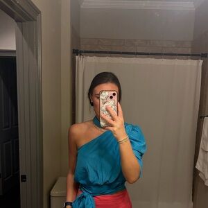 DO+BE Vibrant Blue Top